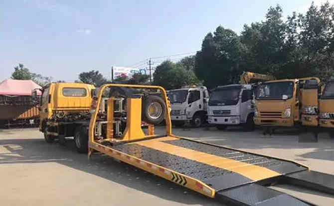 红古区汽车中途维修案例